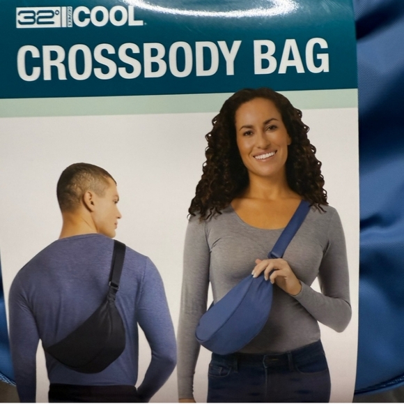 NWT 32 Degrees Cool Crossbody Bag Unisex Blue - Picture 7 of 7